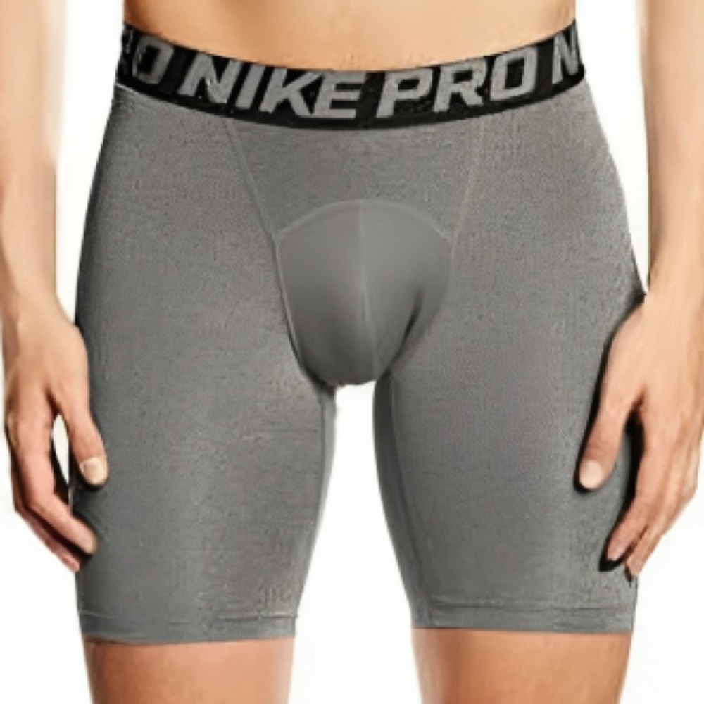 Nike Pro